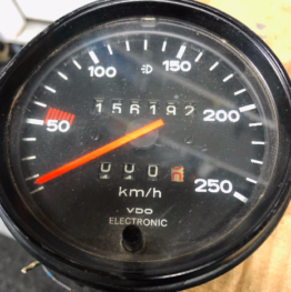 porsche 911 speedometer 250km/h